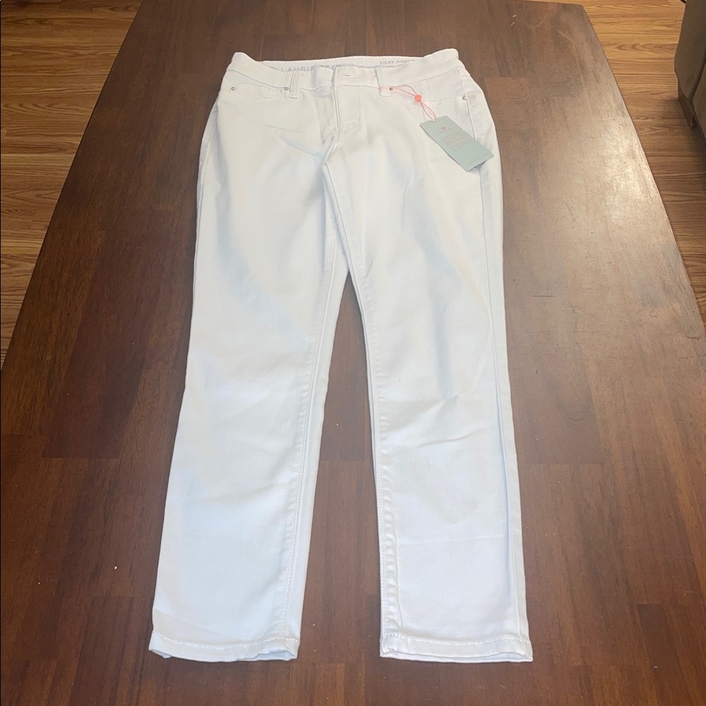 LAURIE FELT Silky Curve Ankle Skinny White Jeans. Small.